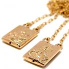 Escapul�rio em ouro amarelo 18k