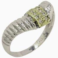 Anel em ouro branco 18k com diamantes