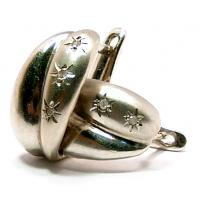 Brinco em ouro branco 18k feminino com brilhantes Brinco em ouro branco 18k feminino com brilhantes