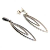 Brinco em ouro branco 18k