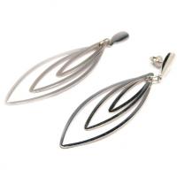 Brinco em ouro branco 18k