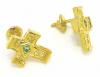 Brinco em cruz de ouro 18k feminino com esmeralda e diamantes Brinco em cruz de ouro 18k feminino com esmeralda e diamantes
