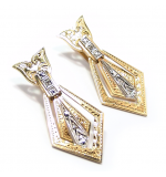 Brinco em ouro amarelo 18k feminino com diamantes Brinco em ouro amarelo 18k feminino com diamantes