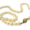 Colar de P�rolas com fecho de ouro 18k