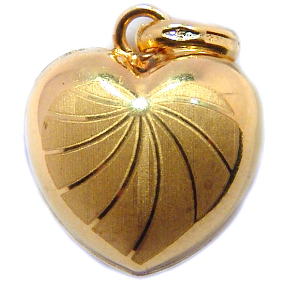 Corao em ouro amarelo 18k - Oco