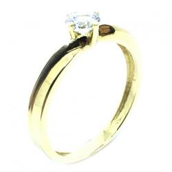 Anel Solitrio em ouro 18k com zirconia