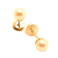 Brinco em ouro amarelo 18k com pérola