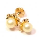 Brinco em ouro amarelo 18k com pérola