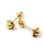 Brinco em ouro amarelo 18k com pérola